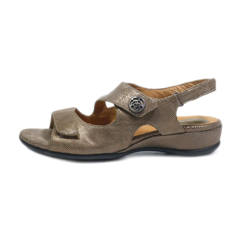 Clarks Flat Sandals Leather Brown Colour For Women