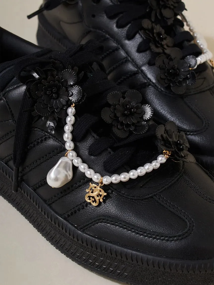 Flower Shoes Charm