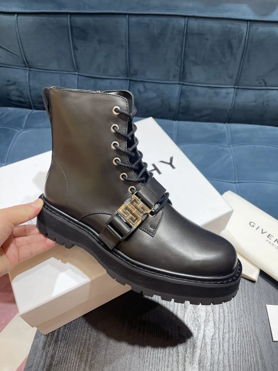 Given Squared Derbies With 4G Buckle Boots Black For Men GVC