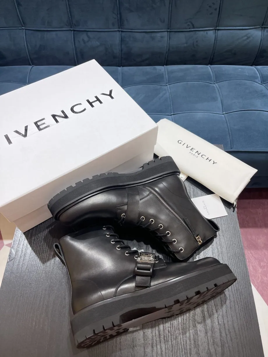 Given Squared Derbies With 4G Buckle Boots Black For Men GVC
