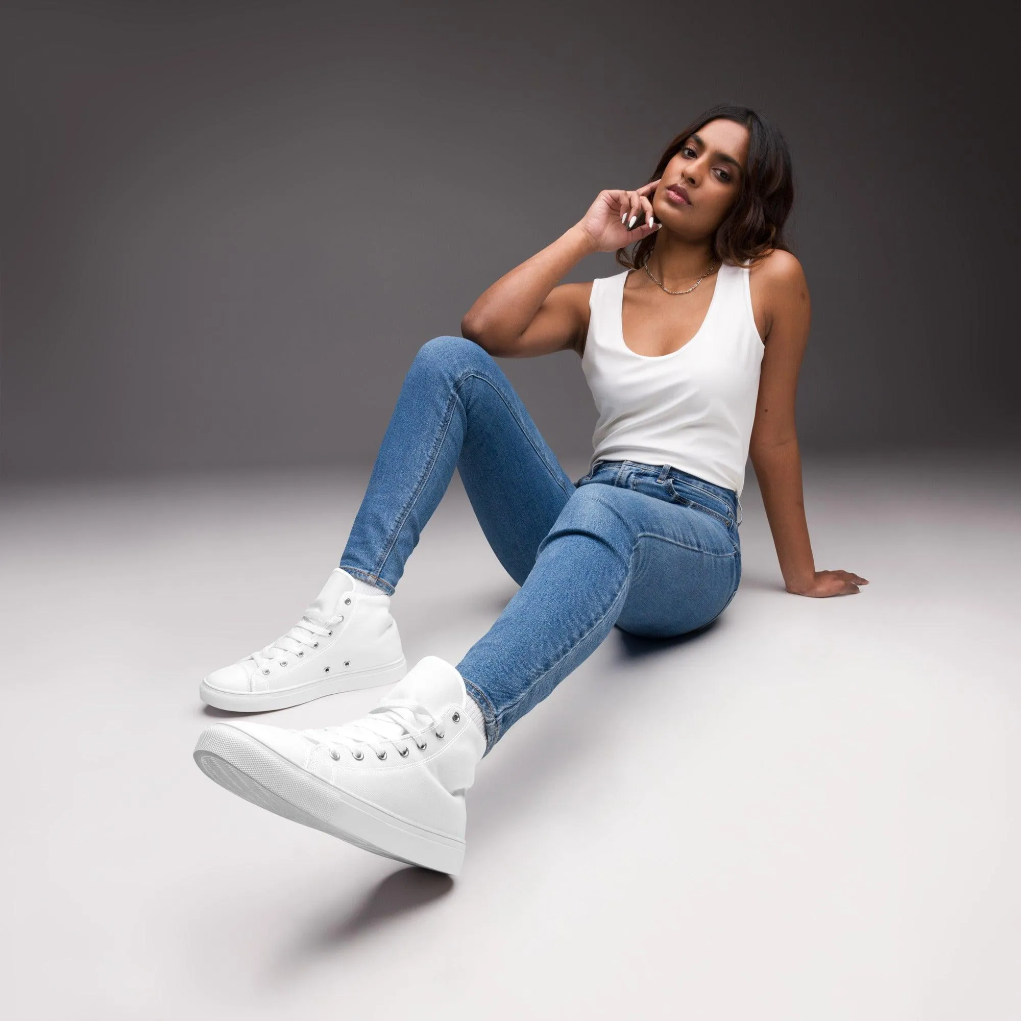 iSAW Womens White / White Black High-Top Canvas Shoes