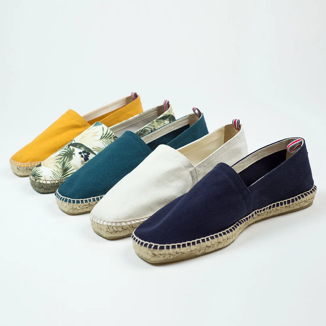 Navy espadrilles with natural sole