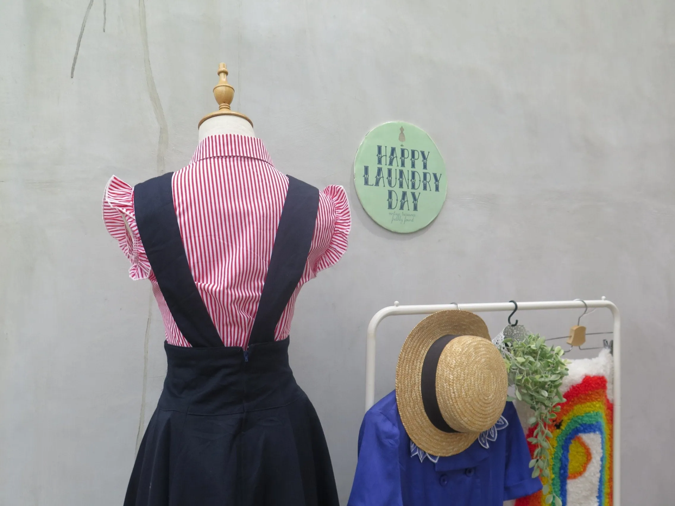 Preppy Heppy | Vintage 1960s 1970s Deep navy blue Pinafore skirt Dress with Removable straps